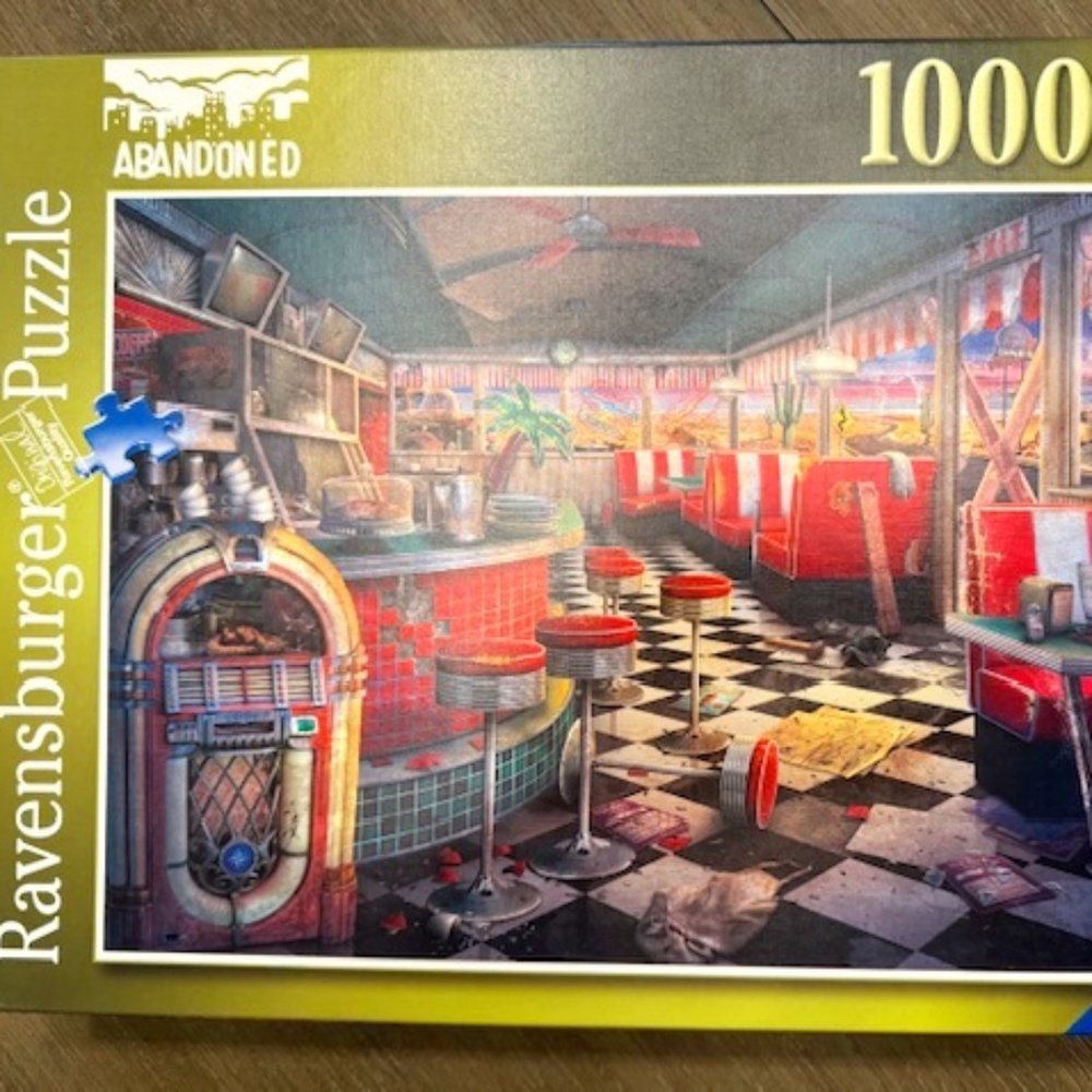 Ravensburger 1000 Piece Puzzle Abandoned Series Decaying Diner